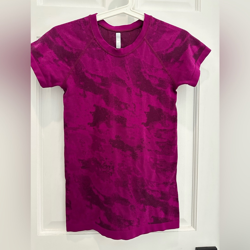 ATHLETA Momentum T. Size XS